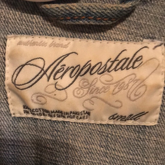 Women’s Jean Jacket - Picture 2 of 3